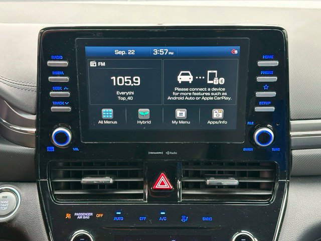 Used 2020 Hyundai Ioniq SE FWD image 24