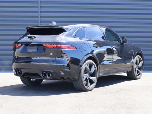 Used 2024 Jaguar F-PACE SVR AWD/4WD image 5