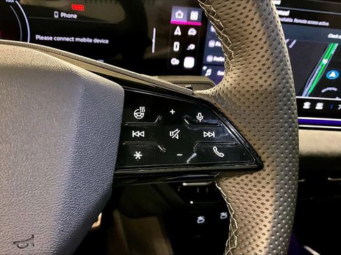 Used 2025 Audi S6 e-tron Prestige w/ 21" Black Optic Package image 23