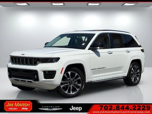 Used 2023 Jeep Grand Cherokee Overland w/ Adv Protech Group III AWD/4WD image 1