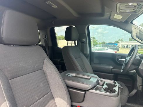 Used 2022 Chevrolet Silverado 1500 Custom AWD/4WD image 13