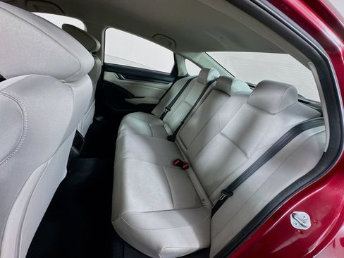 Used 2021 Honda Accord LX image 17