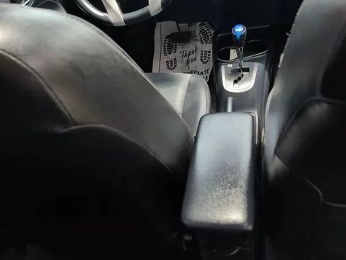Used 2015 Toyota Prius C Four FWD image 30