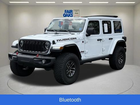 Certified 2025 Jeep Wrangler Unlimited Rubicon AWD/4WD image 5