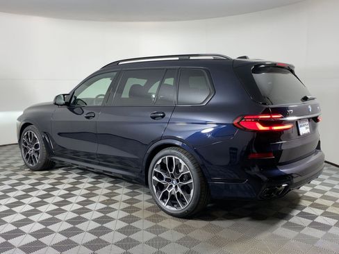 New 2026 BMW X7 M60i image 3
