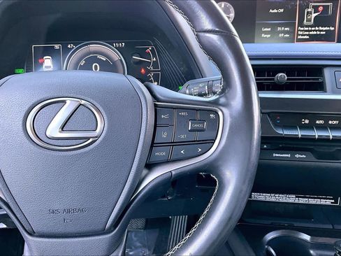Used 2021 Lexus UX 250h w/ Accessory Package (Z1) image 25
