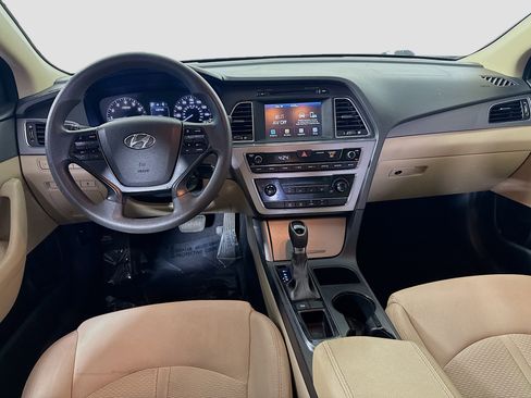 Used 2017 Hyundai Sonata ECO image 17