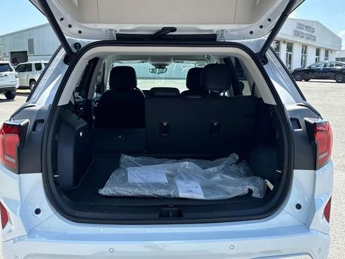New 2026 GMC Terrain Denali AWD/4WD image 13