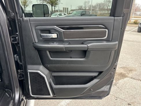 Used 2019 RAM 3500 Laramie image 47