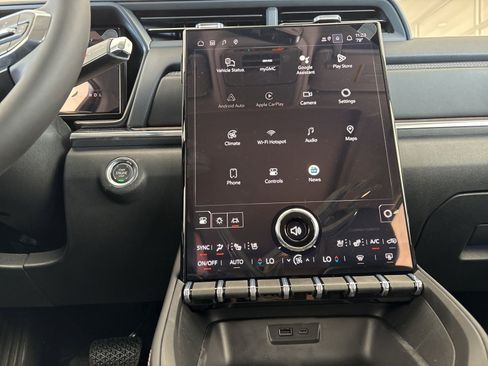 New 2026 GMC Terrain Denali image 29