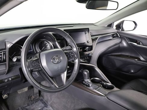 Used 2024 Toyota Camry SE FWD image 23