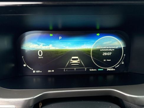 Used 2023 Kia Sorento SX image 17