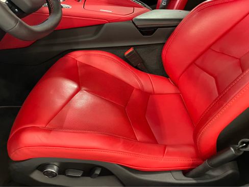 Used 2023 Chevrolet Corvette Stingray Preferred Cpe image 11