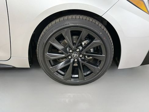 New 2026 Toyota Corolla SE FWD image 25