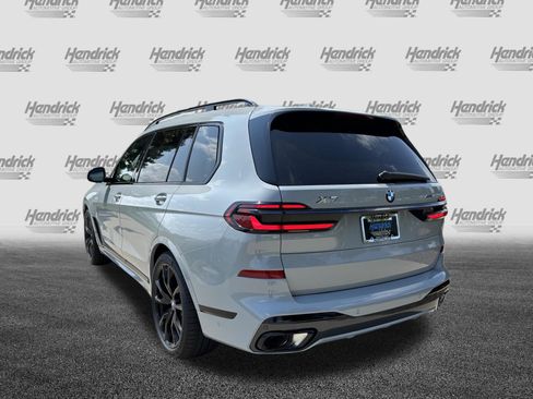 New 2027 BMW X7 xDrive40i w/ M Sport Package AWD/4WD image 8