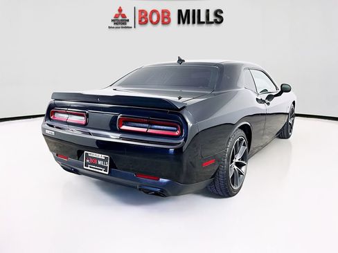 Used 2016 Dodge Challenger R/T Scat Pack w/ Driver Convenience Group RWD image 7