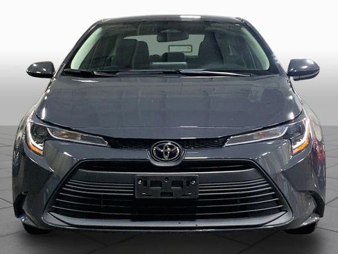 Used 2024 Toyota Corolla LE FWD image 4