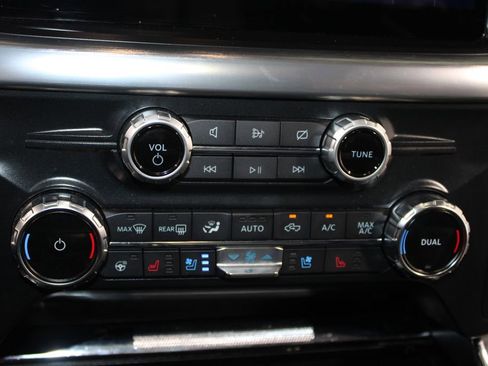 Used 2022 Ford F150 Lariat w/ Equipment Group 502A High AWD/4WD image 51