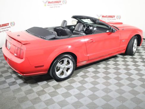 Used 2008 Ford Mustang GT RWD image 5