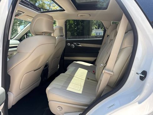Used 2025 Genesis GV80 2.5T Advanced AWD/4WD image 24