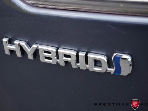 Used 2018 Toyota Highlander Limited Platinum AWD/4WD image 7