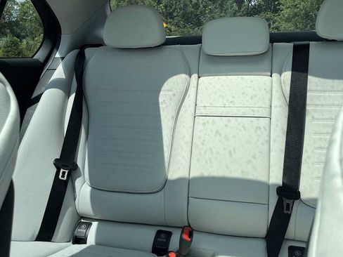 Certified 2024 Mercedes-Benz C 300 4MATIC Sedan image 31