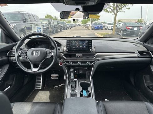 Used 2019 Honda Accord Sport image 18