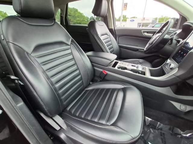 Used 2024 Ford Edge SEL AWD/4WD image 34