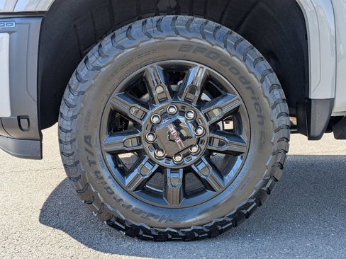 New 2026 GMC Sierra 3500 AT4 w/ AT4 Premium Plus Package AWD/4WD image 24