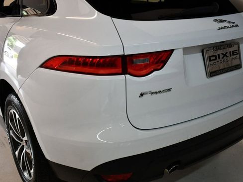 Used 2020 Jaguar F-PACE Premium image 16