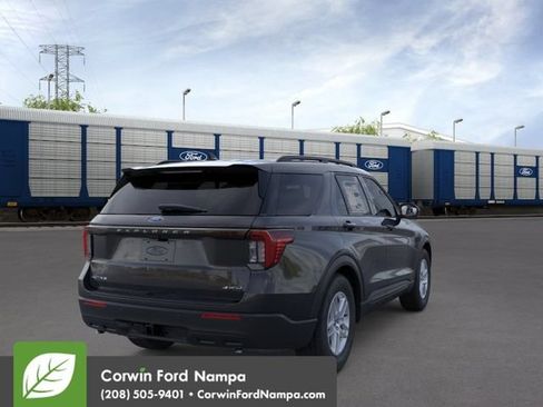 New 2026 Ford Explorer Active AWD/4WD image 8