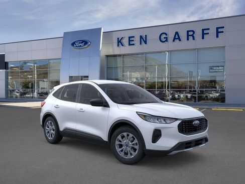 New 2026 Ford Escape Active image 8