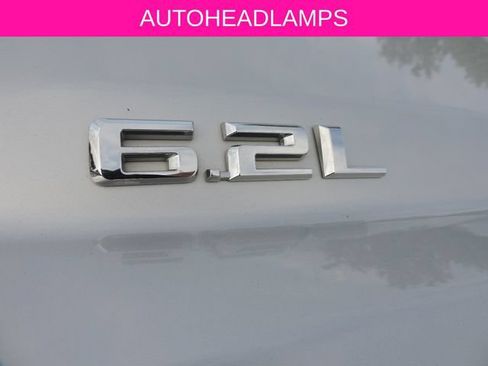 Used 2019 Chevrolet Silverado 1500 LTZ w/ LTZ Texas Edition AWD/4WD image 13