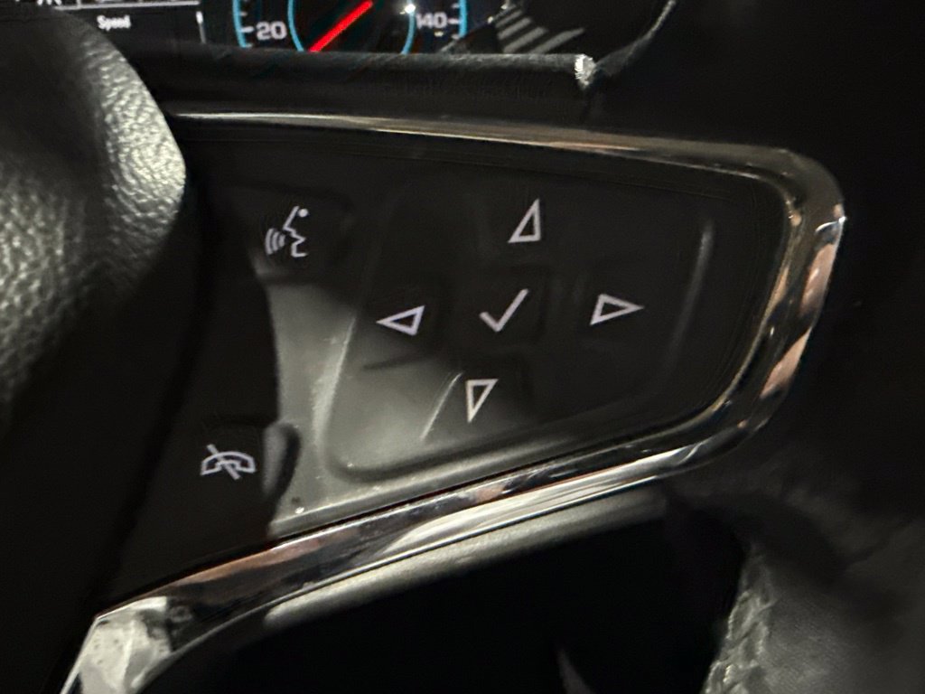 Used 2017 Chevrolet Cruze Premier FWD image 22