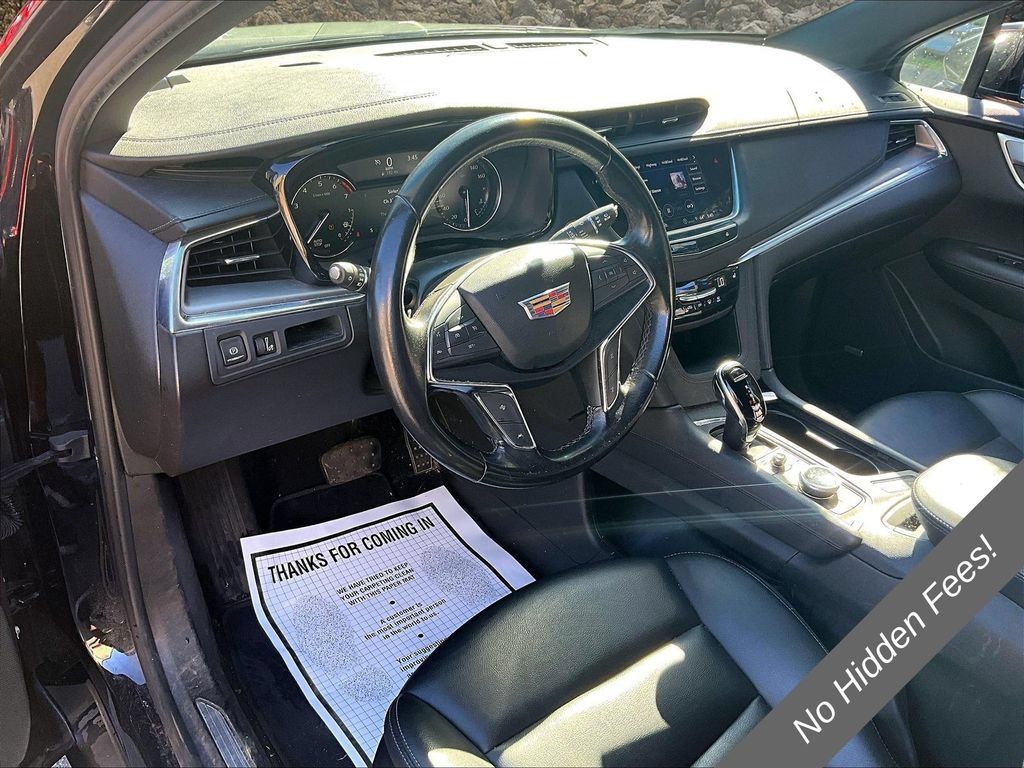 Used 2022 Cadillac XT5 Luxury AWD/4WD image 12