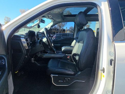 Used 2022 Ford F150 Lariat w/ Equipment Group 502A High RWD image 7