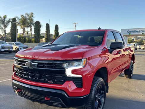 Used 2022 Chevrolet Silverado 1500 LT Trail Boss image 7