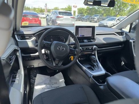 Used 2024 Toyota RAV4 LE FWD image 7