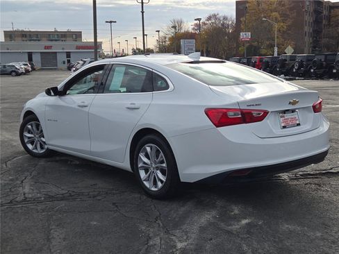Used 2023 Chevrolet Malibu LT image 16