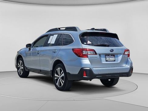 Used 2019 Subaru Outback 2.5i Limited AWD/4WD image 16
