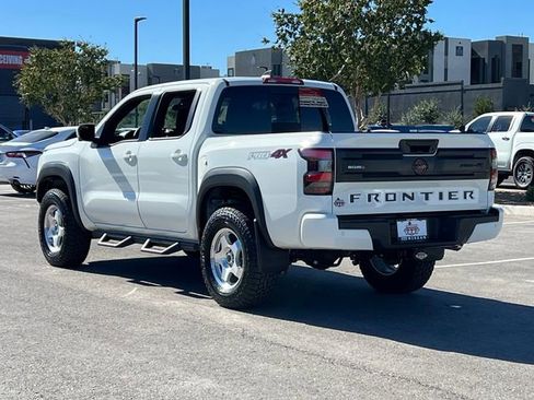 New 2026 Nissan Frontier PRO-4X w/ Pro-4x Convenience Package image 3