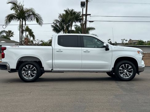 New 2025 Chevrolet Silverado 1500 LT image 3