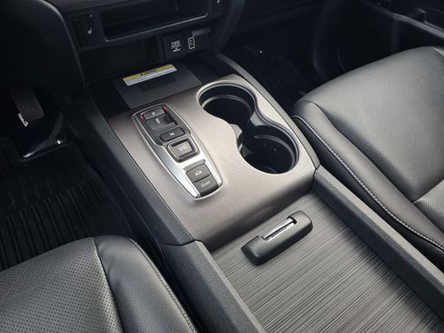 Used 2023 Honda Ridgeline RTL-E image 19