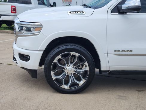 Used 2023 RAM 1500 Limited AWD/4WD image 10
