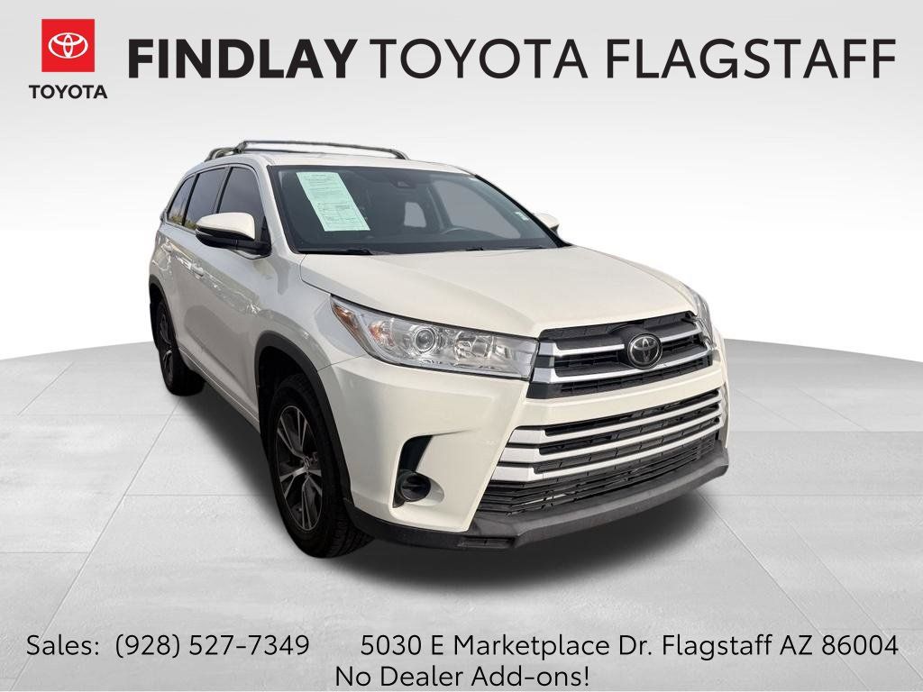 Used 2017 Toyota Highlander LE w/ Carpet Mat Package AWD/4WD image 1