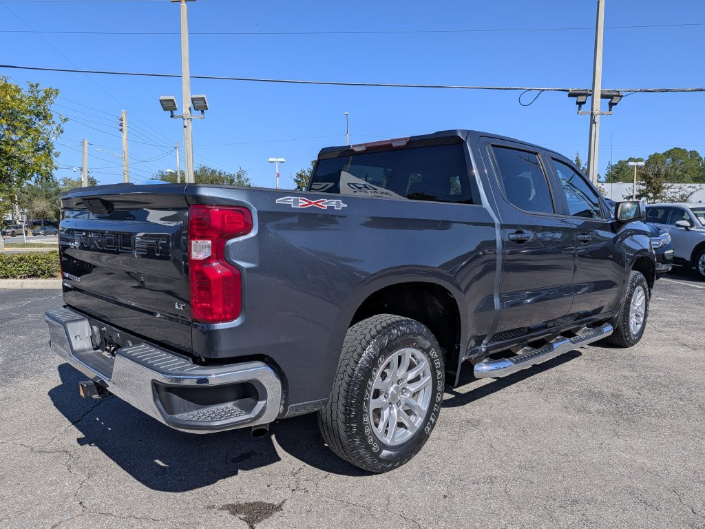Used 2019 Chevrolet Silverado 1500 LT w/ All-Star Edition AWD/4WD image 3