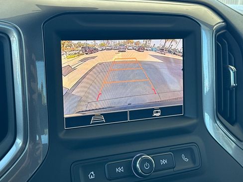 New 2025 Chevrolet Silverado 1500 Custom image 18