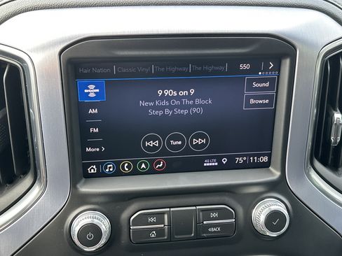 Used 2019 GMC Sierra 1500 SLT w/ SLT Premium Plus Package AWD/4WD image 25