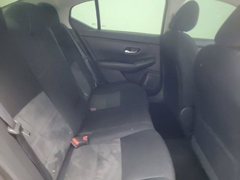Used 2024 Nissan Sentra SR FWD image 19