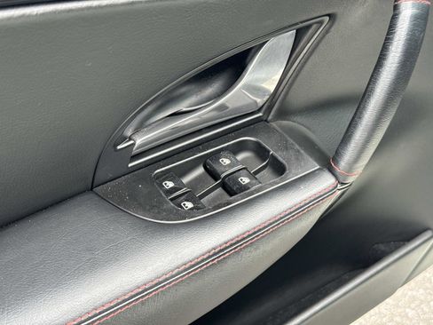 Used 2018 Maserati GranTurismo Sport RWD image 10